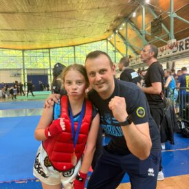 MUAY THAI ROBY E AMELIA MUAY THAI ROBY E AMELIA